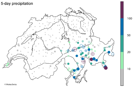 Map of Switzerland with, in colored circles, the return periods of the 5-day precipitation between 13 and 17 November 2002.